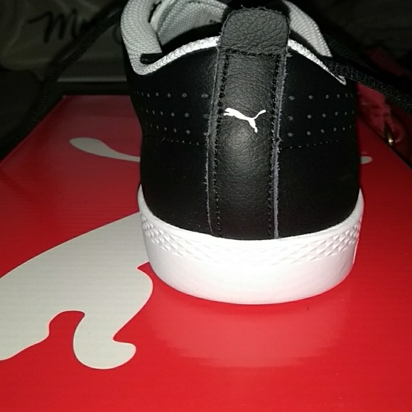 Women's Puma Smash. 11 - Picture 5 of 11